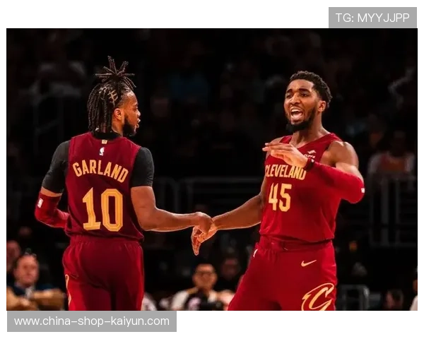 东部三强争霸:骑士、魔术与尼克斯争夺王者荣耀之巅